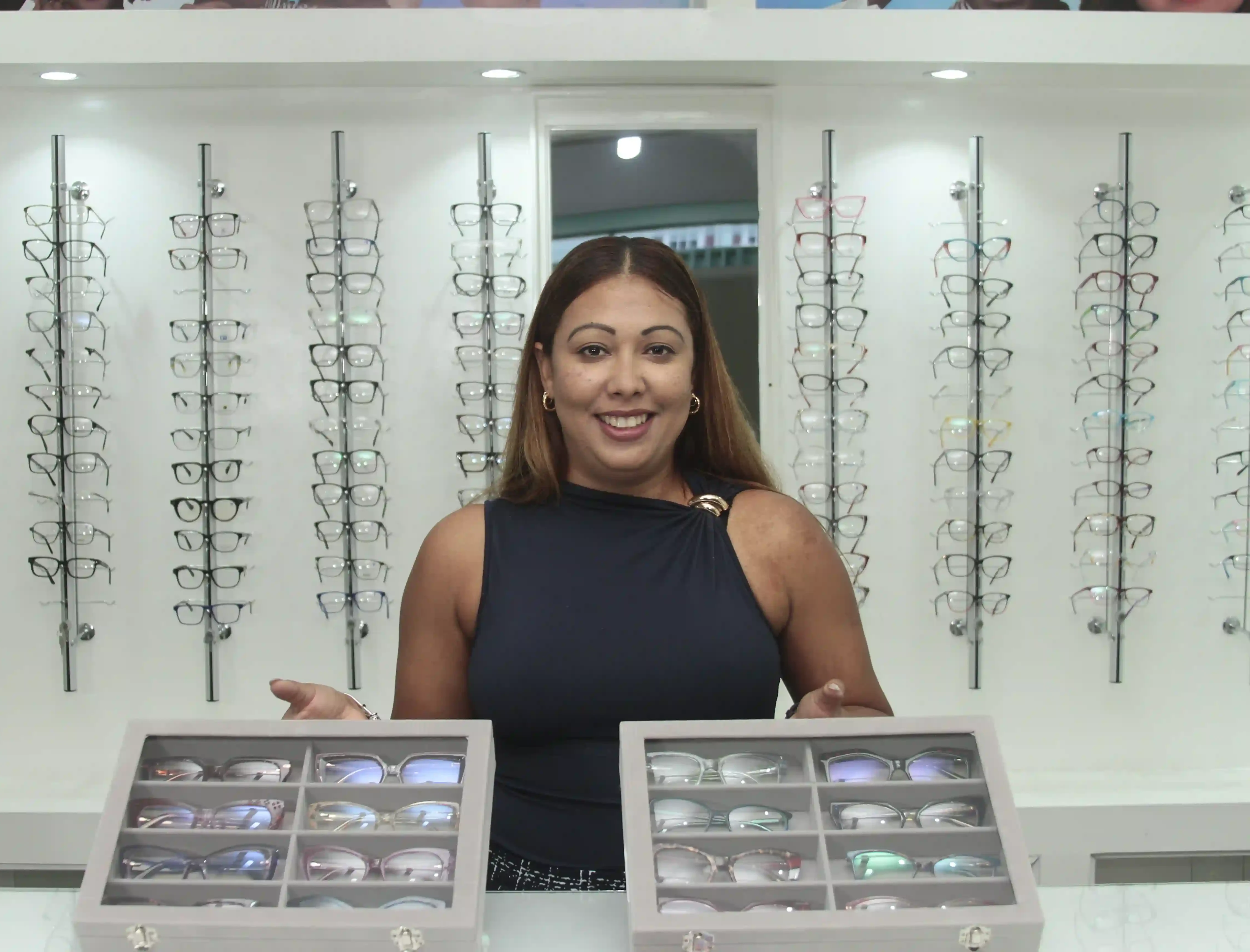 Eyewear Collection Banner